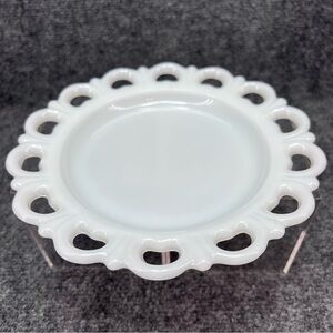 Vintage Anchor Hocking Old Colony Lace Edge Milk Glass 8-1/4" Salad Plate